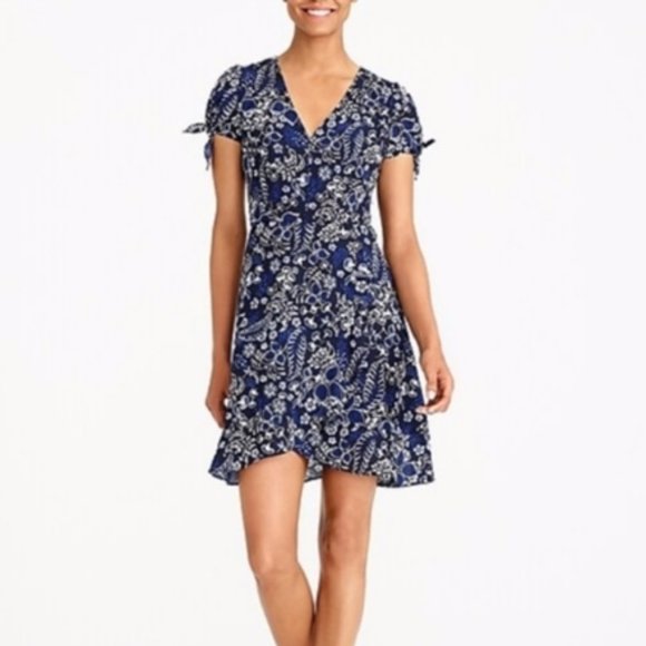 J. Crew Dresses & Skirts - J Crew Factory floral print faux wrap dress size 8